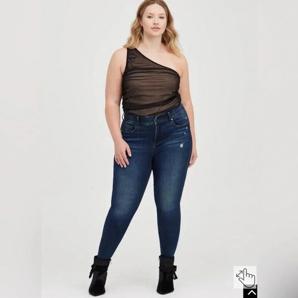 NWT Torrid Ruched Mesh One Shoulder Contrast Lining Top- Black 00 NWT - Picture 3 of 11